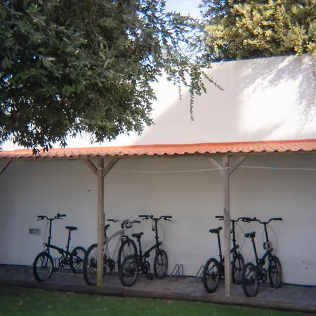 Гостевой дом Surf Santa Cruz *