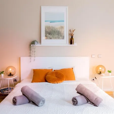 Penzion Surf Santa Cruz Silveira (Lisbon)