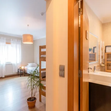 Surf Santa Cruz Silveira (Lisbon)