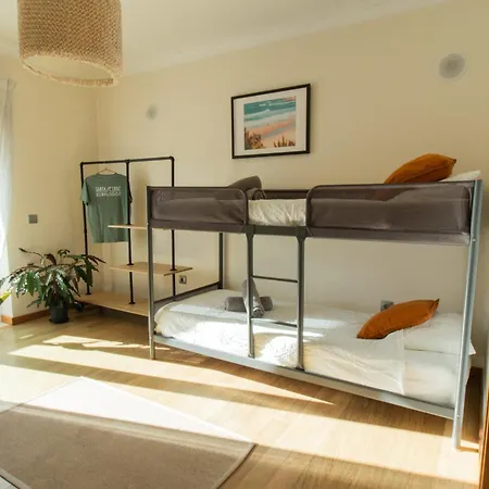 Гостевой дом Surf Santa Cruz Силвейра